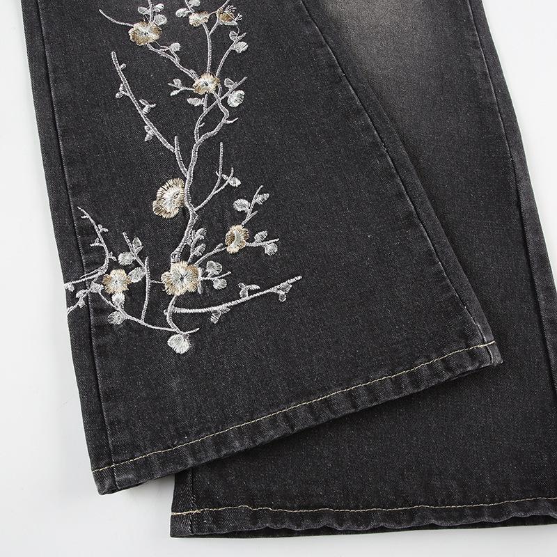 Women's Retro Low-Waist Flared Jeans with Floral Embroidery