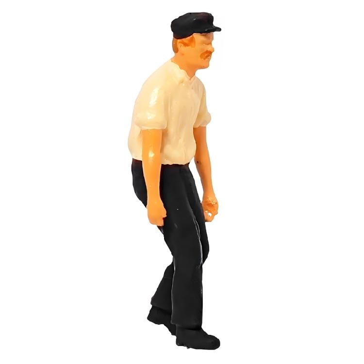 Precisions Crafted 1:64 Scale Resin Construction Scene Model For Enthusiasts And Hobbyists