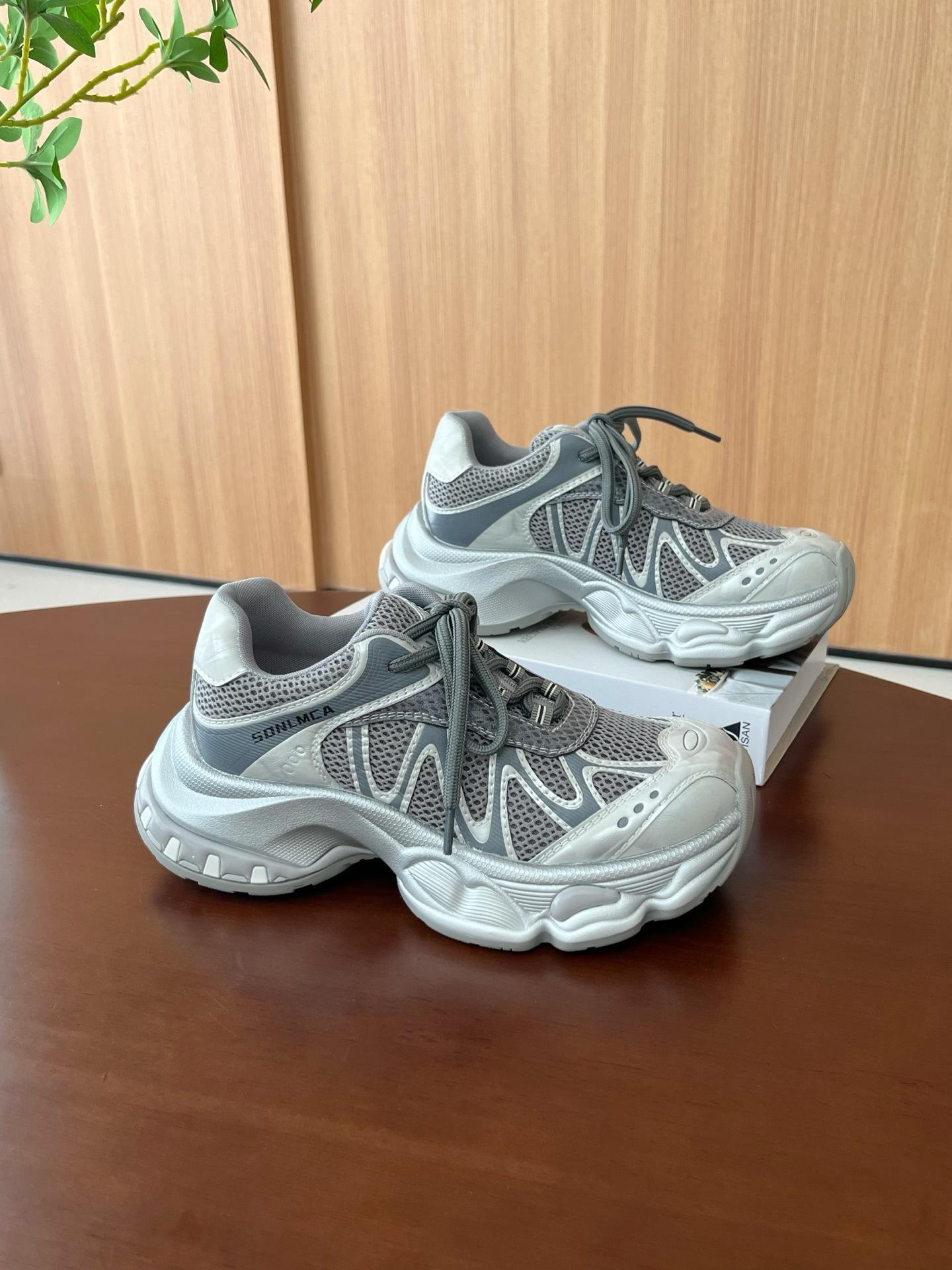 

Thick-soled heightening dad shoes women s 2025 new versatile breathable casual sports shoes running shoes ins trendy shoes women s shoes 40 серый