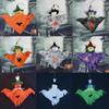 Niedliche bedruckte Halloween-Geisterdekorationen für Bar und Spukhaus-Szenenaufbau