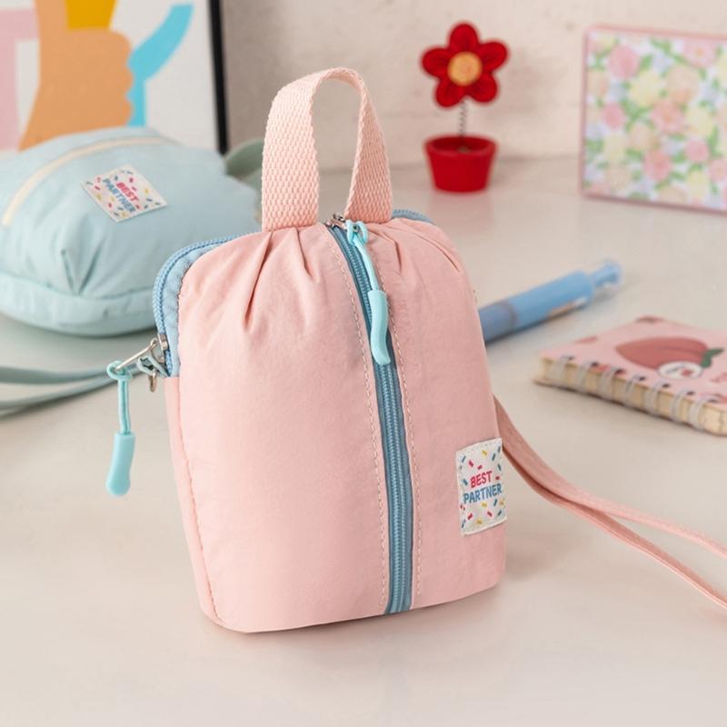 Big Capacity Large Waterproof Carry Bag Sanitary Napkin Organizer For Travel And Workouts Small Portable Makeup Holder