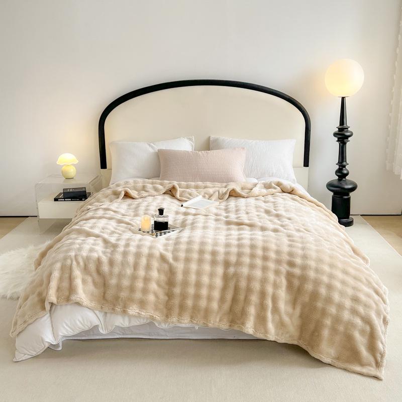 Luxurious Heavyweight Rabbit Fur Plush Blanket - Coral Fleece for Bed, Sofa, or Nap; Perfect for Winter.