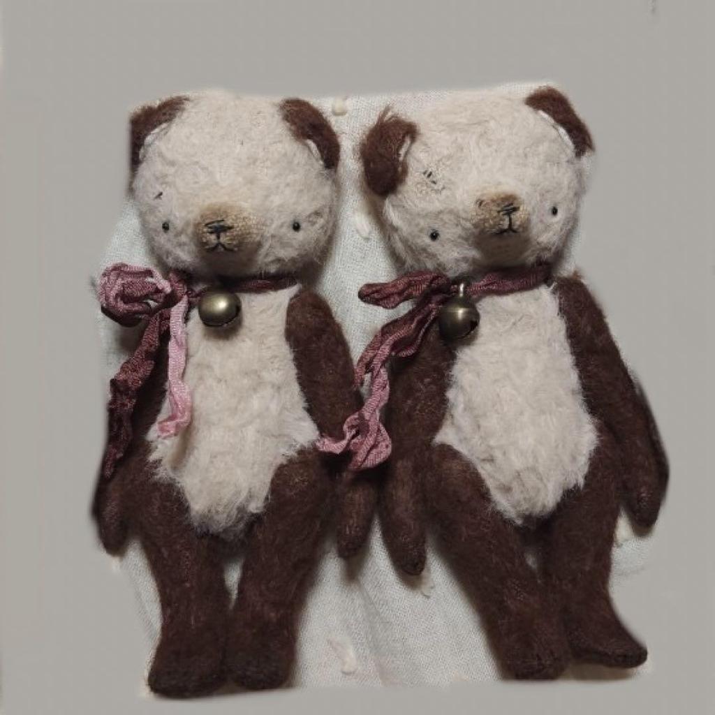 [USED] Artist Bear Plush Toy Teddy Bear Bell Ribbon Bear Artist