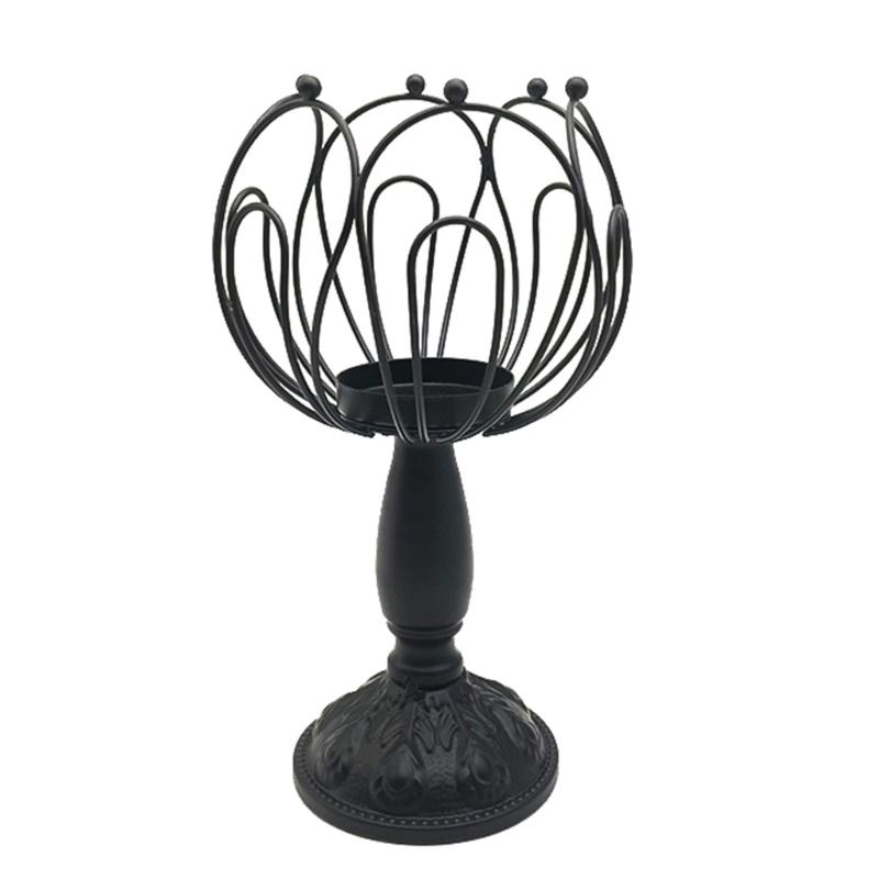 

Hollow Out Flower Shape Candle Holder Metal Candlestick Table Centerpieces Aromatherapy Candle Stand for Wedding Decors чорний