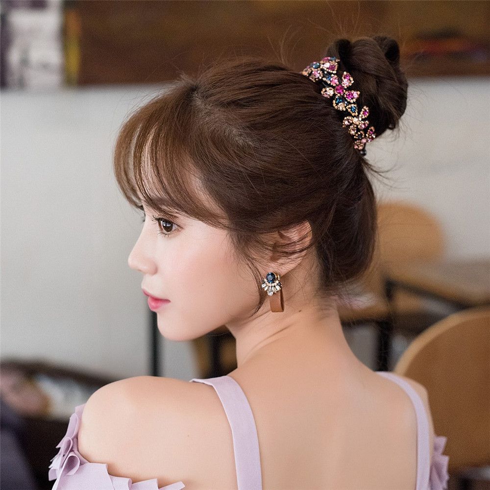 Bun Maker Expanding Flowers Hair Clips Crystal Hair Claw Bird Nest Twist Clip Rhinestone Hairpins