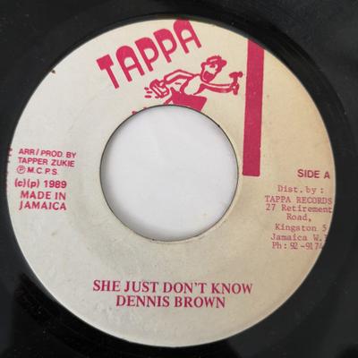 7inch Record DENNIS BROWN  She Just Dont Know NONE Tappa Records 1989 Jamaica Reggae Ska  Dub Used