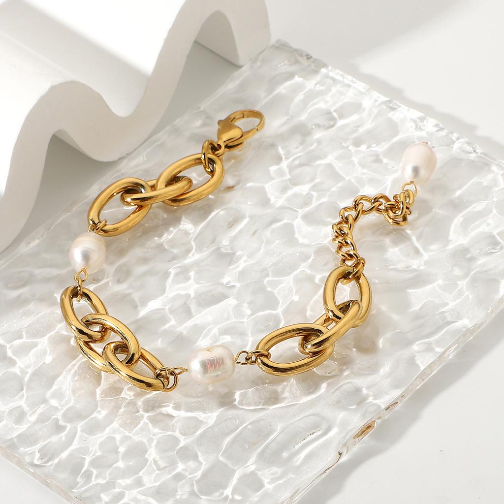 Yori High Quality Stainless Steel Natural Pearls Bracelet Golden Wholesale Jewelry 18K PVD Plated Waterproof