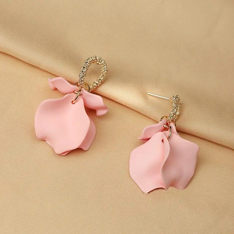Colorful Petal Earrings for Women Retro Fashion Soldi Color Flower Dangle Earrings Fashionluxury Designer Jewelry Date Nights