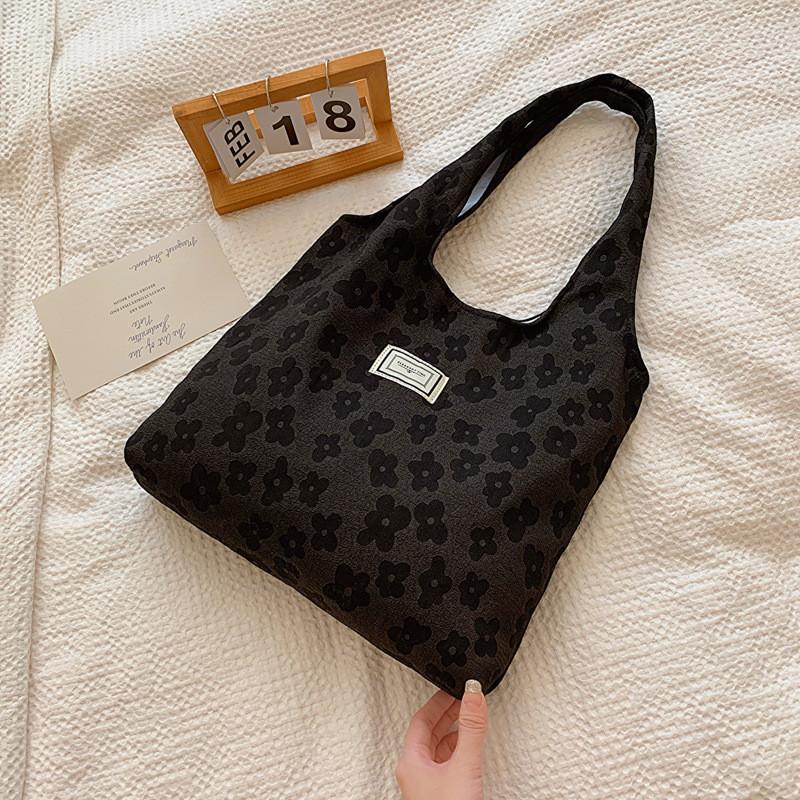 Stylish Canvas Tote Bag With Floral Design Ideal For Everyday Use And Fashionable Outings Black