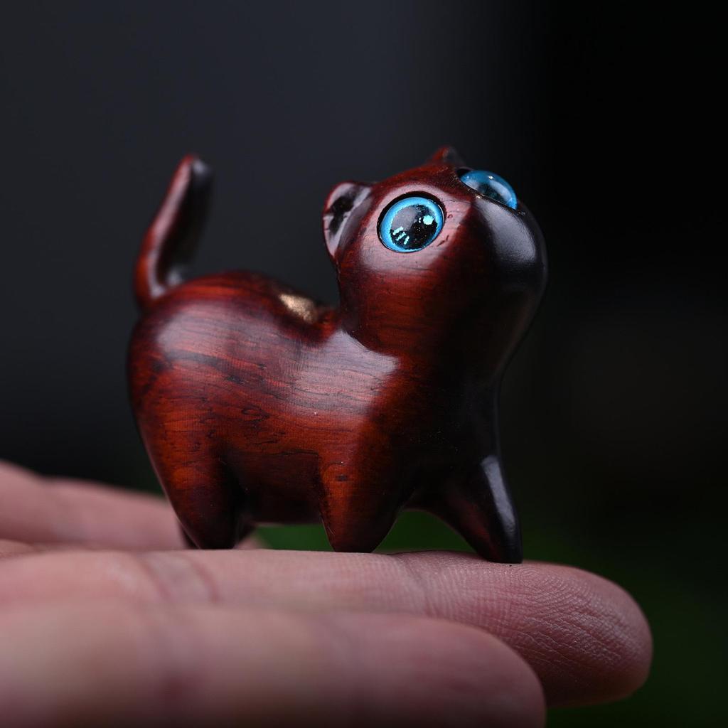Rainbow Wood Carving: Cute Cat Desktop Ornament - Creative Miniatures for Home Decor