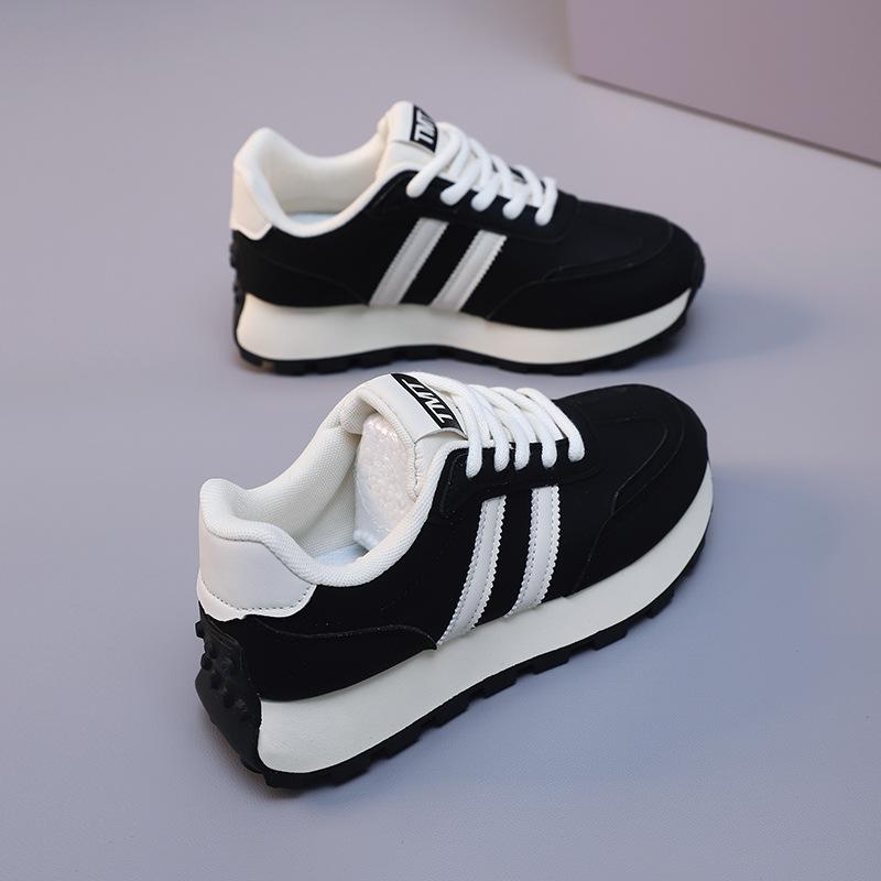 

2024 осень новые туфли для досок для девочек-студенток универсальные спортивные белые туфли для отдыха детская обувь прилива 35 чёрный