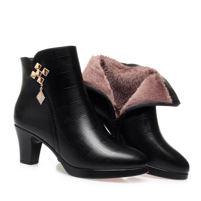 Women Snow Boots New Genuine Leather Fashion Warm Winter Shoes Women Ankle Boots Women High Heel Pointed Ladies Booties