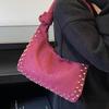 Large capacity shoulder bag women's 2025 autumn and winter new trend European and American style rivet underarm bag commuter casual tote bag