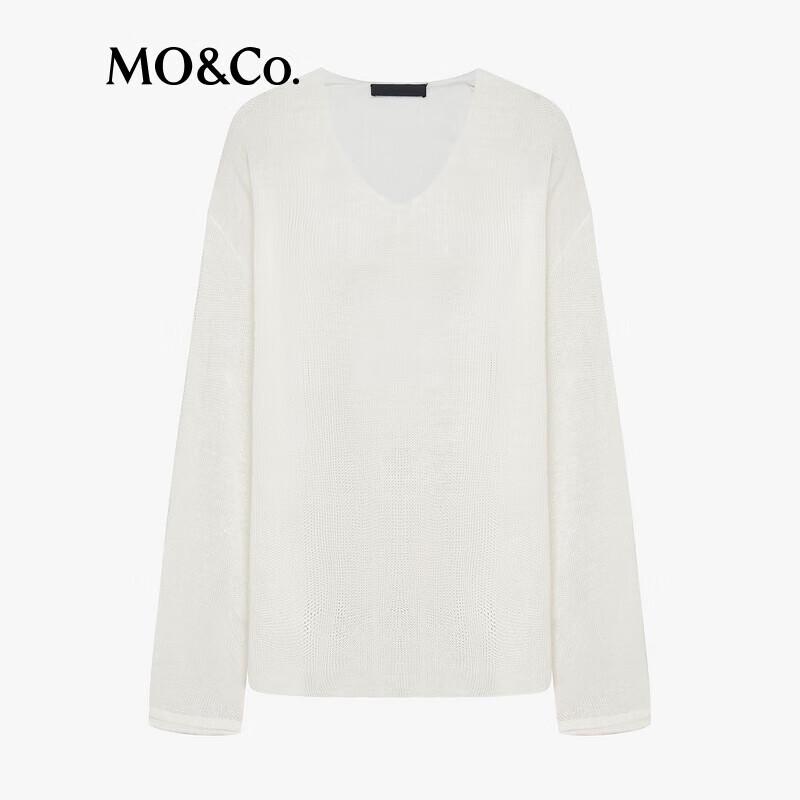 MO&Co. V-Neck Long Sleeve Knit Top