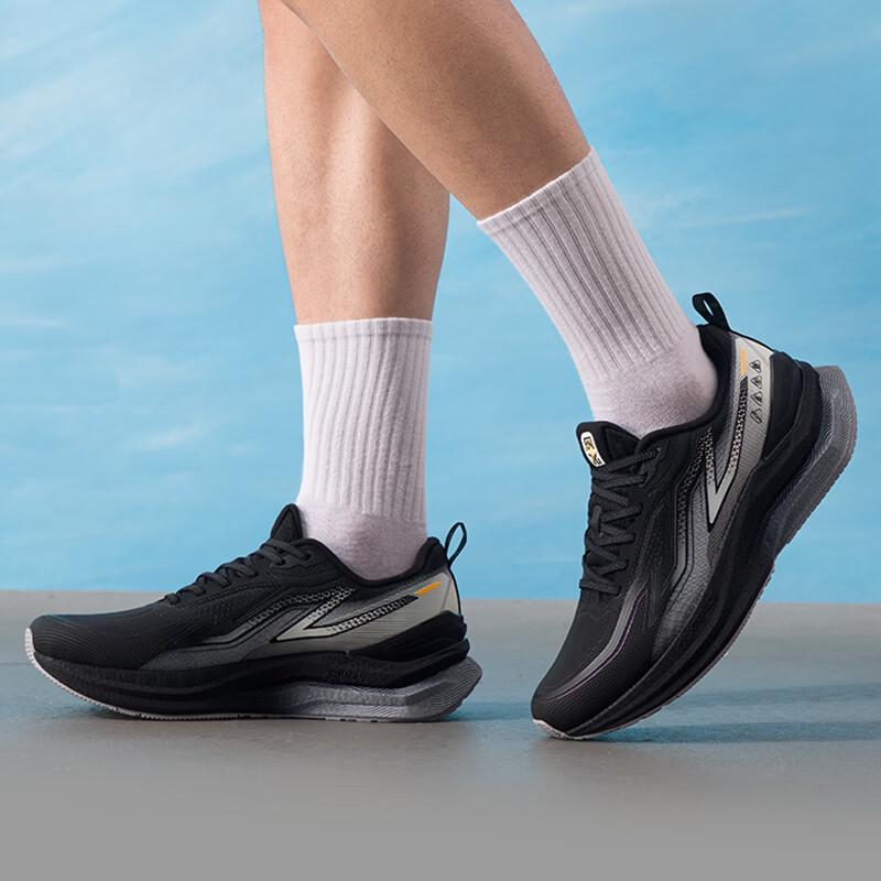 XTEP Men's Running Shoes
