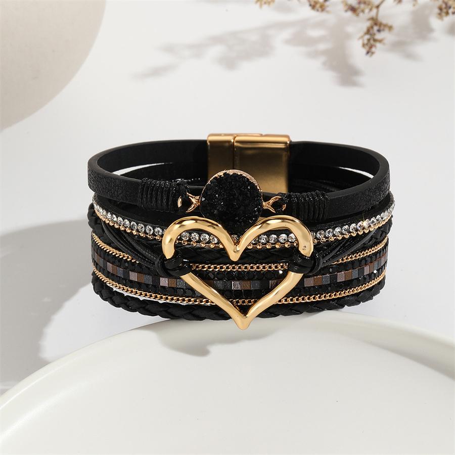 New Metal Love Heart Charm Leather Bracelets for Women Fashion Bohemian Rhinestone Resin Wrap Bracelet Bangle Couple Jewelry