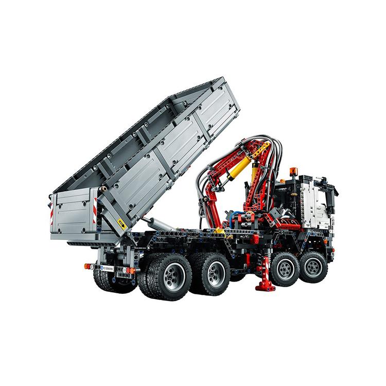 LEGO Technic Mercedes Benz Arocs 3245 Set 42043