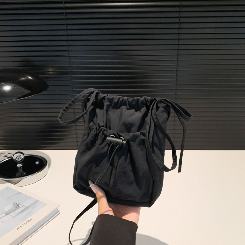 Fashion Women Shoulder Bag Simple Versatile Drawstring Crossbody Bag Reusable Creative Tote Bags Cell Phone Purse Pouch
