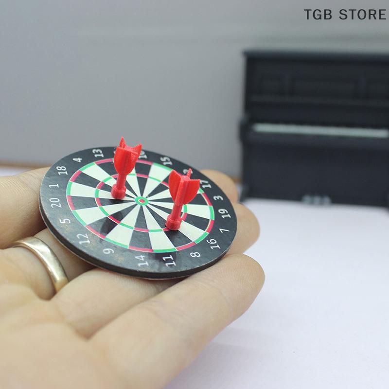 2Set Dollhouse Magnetic 2 Darts Sports Set Mini Darts Sports Set Model Home Miniature Outdoor Scene Accessories