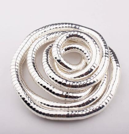 

Personalized Twisted Snake Chain Necklace 6x900mm Silver Tone Durable Metal Material Adjustable Length Unisex Design One Size