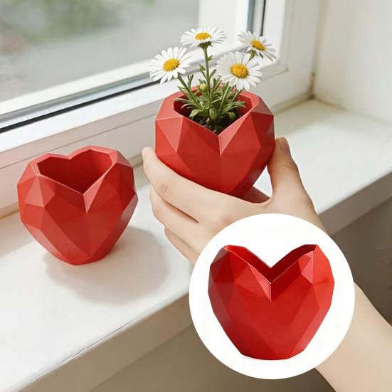 Small Diamond Heart Shape Planter for Small Plants 3D Printed Mini Geometric Heart Flower Pot for Indoor Home Office Desktop Decor