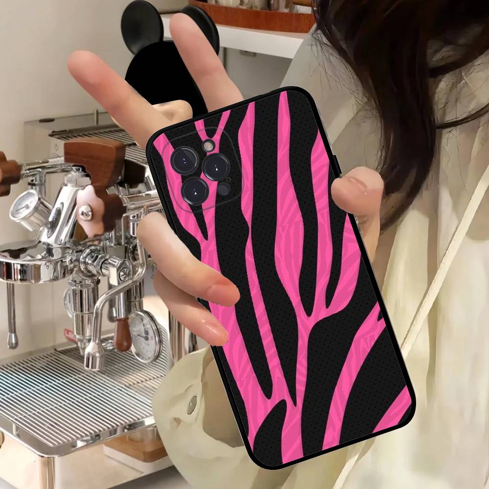 

Zebra Pattern Art Phone Case For IPhone 17 16 15 14 11 12 13 Pro Max Plus Mini Soft Back Cover iPhone 16 plus