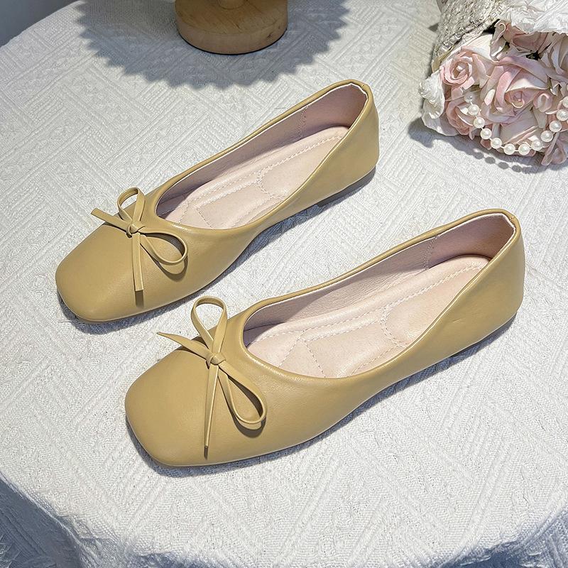 Single shoes women's 2025 new soft-soled shallow-mouth Doudou shoes spring and autumn British style small leather shoes bridesmaid shoes flat-soled f