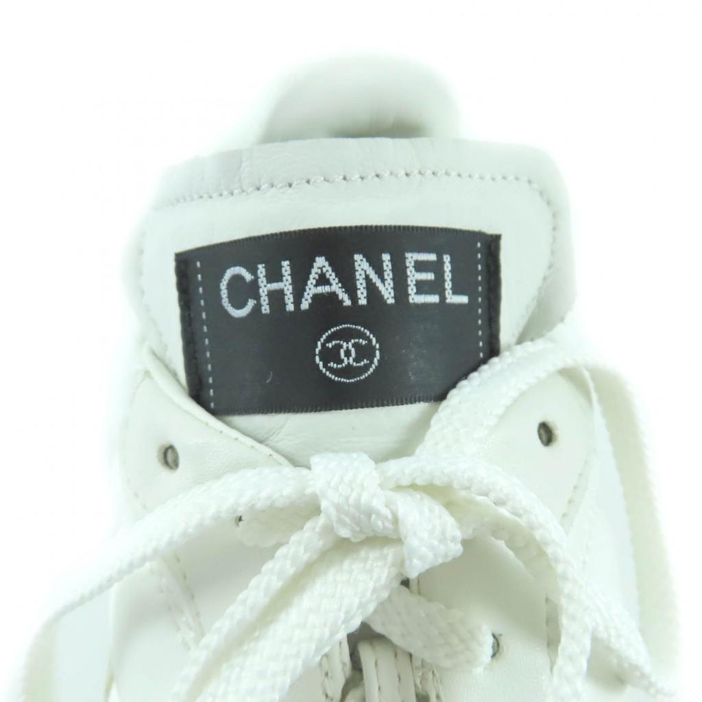 Great CHANEL sneakers white leather Women 38 G40178 Used