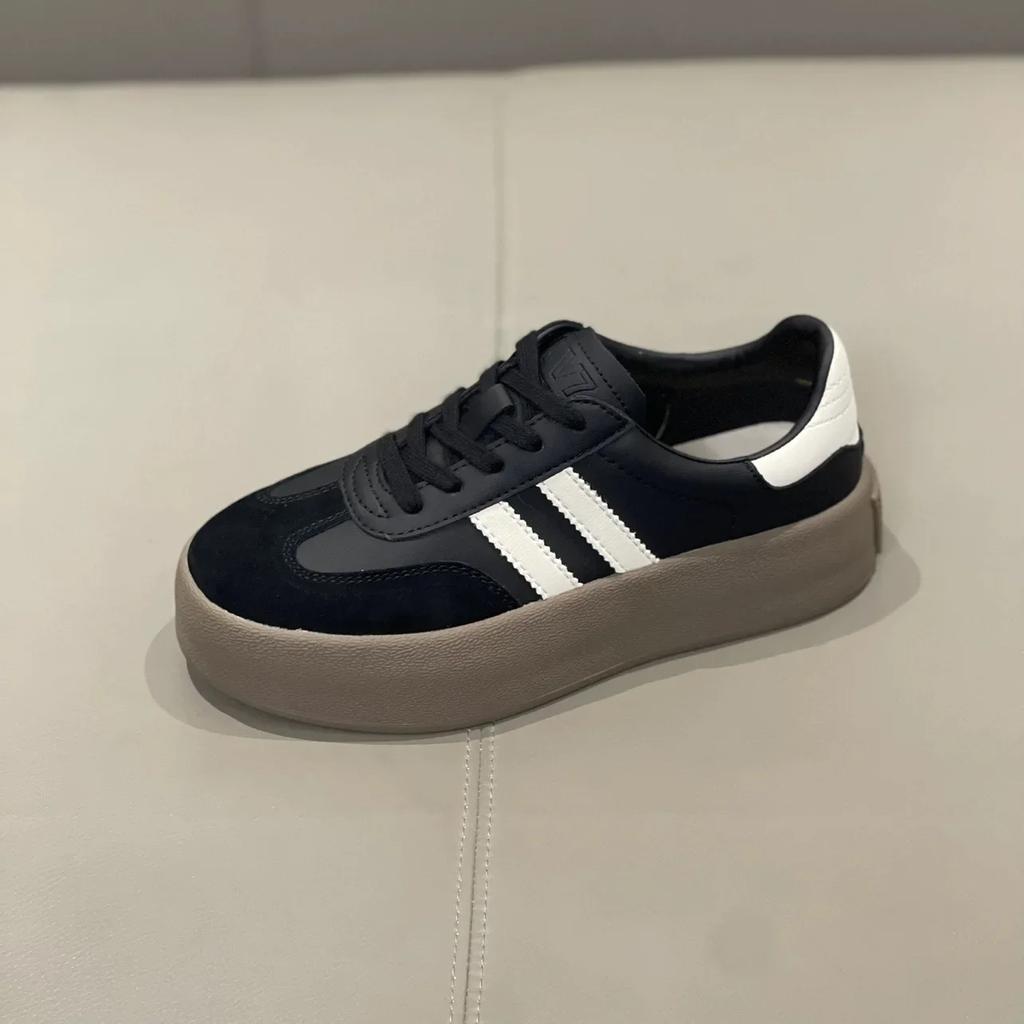 Sports shoes thick sole casual board shoes women 2025 new cowhide everything soft sole inside increase de training shoes