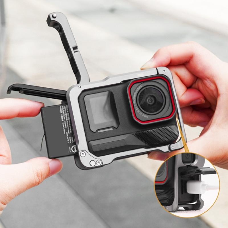 Metal Protective Frame Featuring Cold Shoe Expansion Port And Rapid Installation for 2 Action Camera