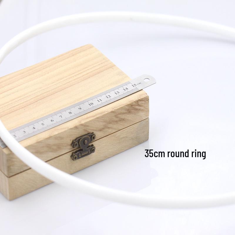White Round Heart-shaped Plastic Ring for DIY Crafts and Dreamcatchers