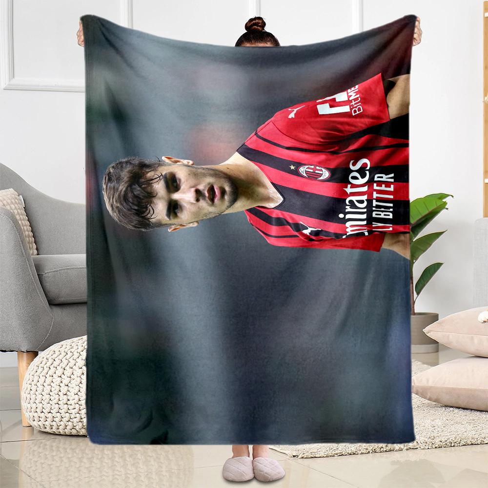 Football Player Action Blanket Soft Warm Cozy Suitable for Chair Office Picnics Four Seasons Universal Warmthful Decor Gifts For Family Or Friends