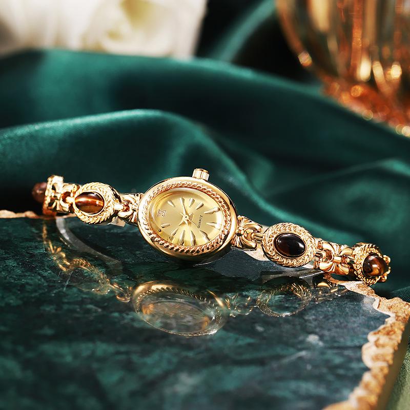 Vintage Niche Second-Hand Watches, Fashion Light Luxury Temperament, Small Dial Bracelets, Women'S Watches