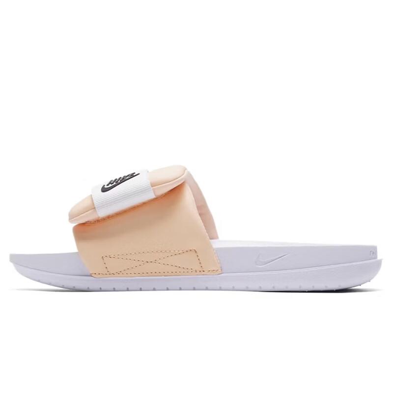 Женские шлепанцы Nike Offcourt Adjust EU 38