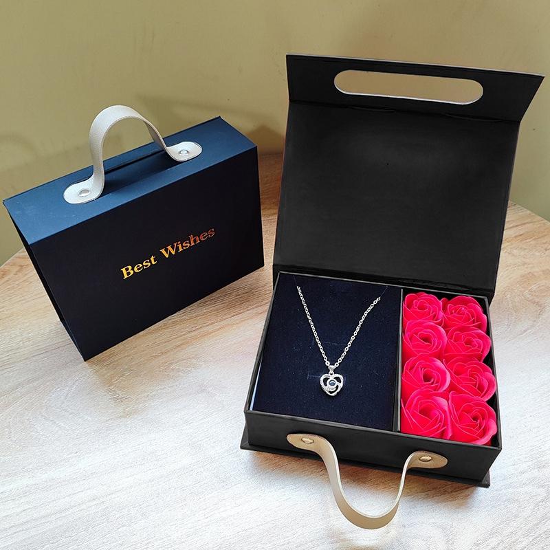 Eternal Rose Jewelry Box Exquisite Ring Necklace Packaging Display Box Couple Romantic Exchange Surprise Gift Boxes Wedding