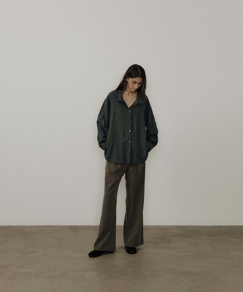 Deolil Phaeton Pintuck Pants_Brown