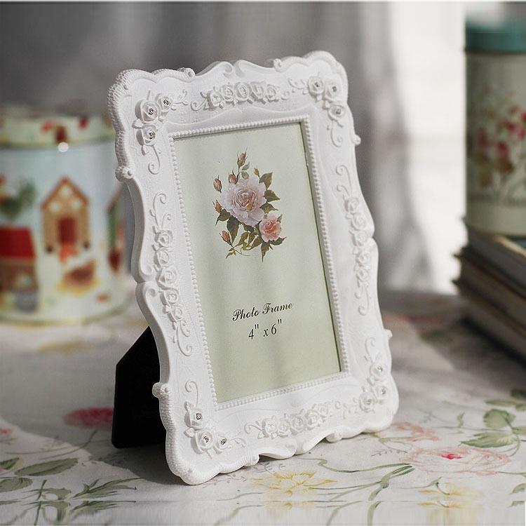 Modern Minimalist Style White Rose Photo Frame for 6-10 Inch Photos