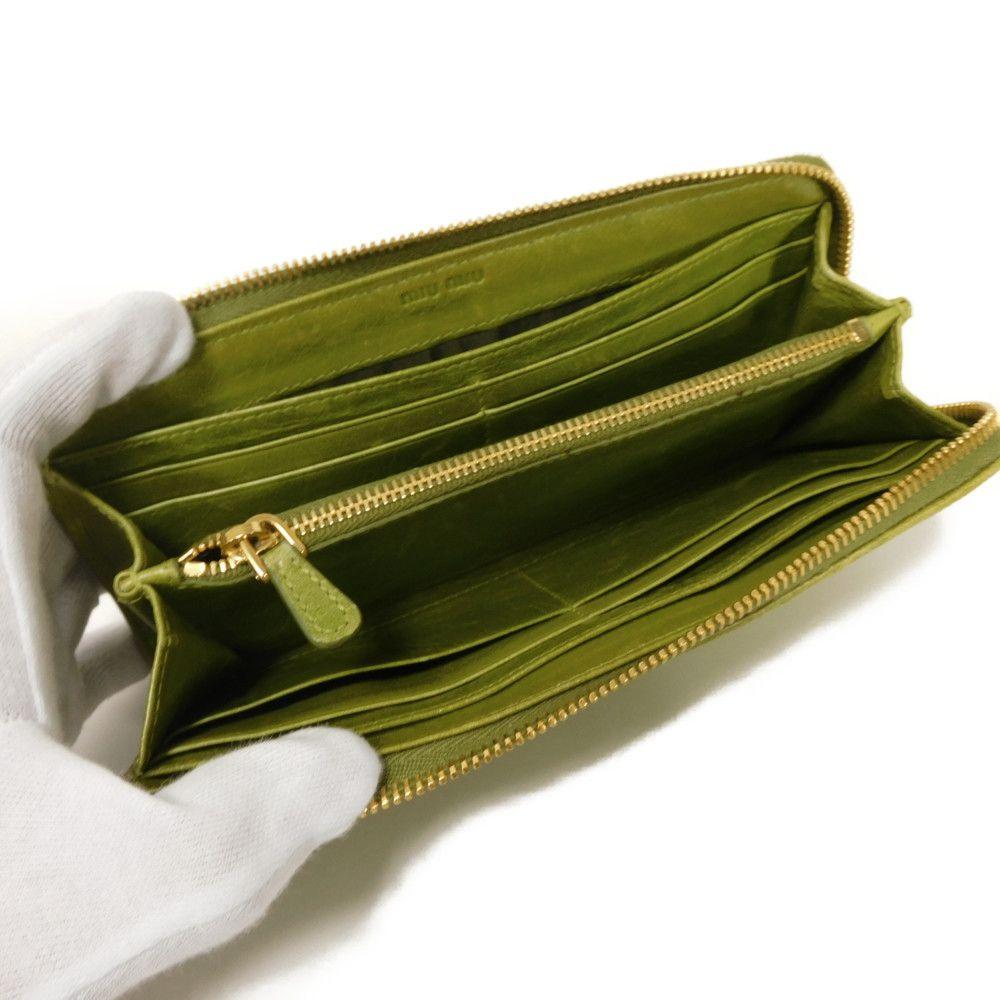 Used Matelasse Zip Around Wallet (12166) with wrinkled L-shaped zipper (5M1183 7940) Logo Metal Light Green Women's