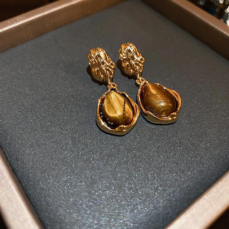 Silver Needle Vintage Pearl and Rhinestone Flower Earrings - French High-End Niche Court Style