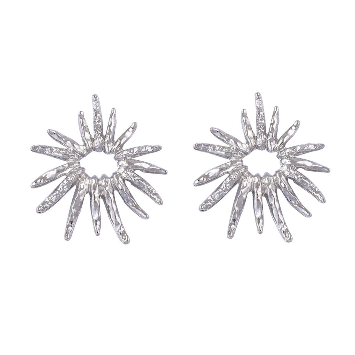 

Персонализированные, трендовые, в стиле ретро и холодном стиле, уникальные серьги-пусеты из сплава в виде цветка подсолнуха, преувеличенные и универсальные женские серьги