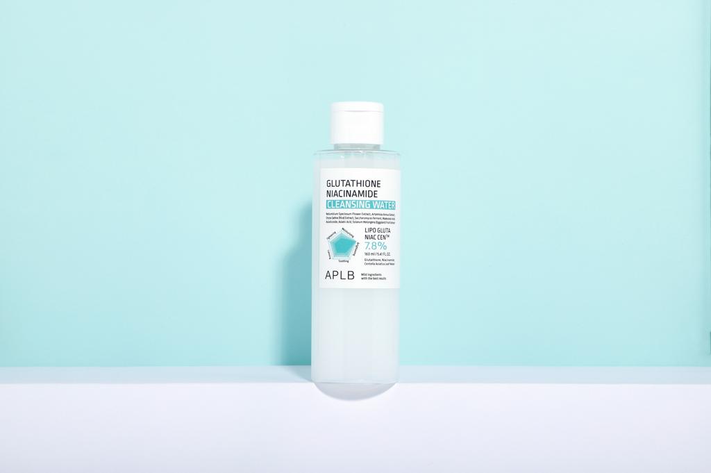 Aplb Glutathione Niacinamide Cleansing Water 160Ml