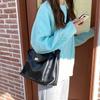 Women's Shoulder Bag Korean Fashion Large Capacity Simple Retro Satchel Versatile One Shoulder Diagonal Tote Bag