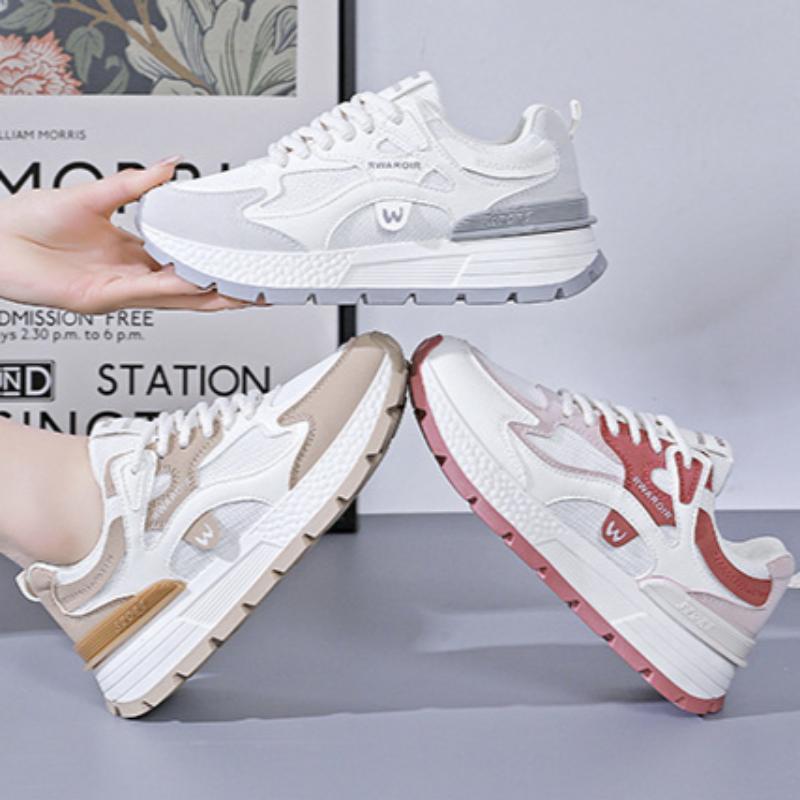 Buty siatkowe oddychające na wiosnę i lato Damskie buty sportowe Ultralekkie Miękka podeszwa Białe buty codzienne Buty do biegania