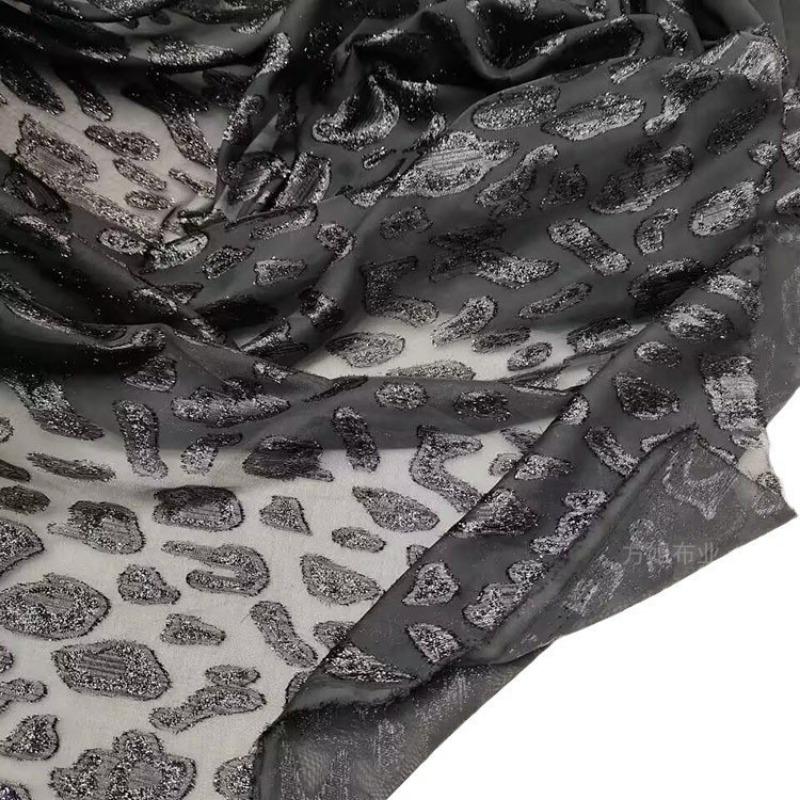 1meter Black Color Metallic Bright Silk Fabric Flower Chiffon Fabric for Stage Costume Decoration DIY Sewing Clothing