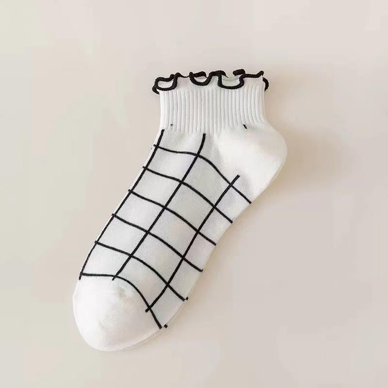 Women's Spring and Summer New Solid Color Striped Cherry Lace Low Top Socks