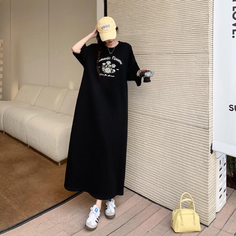 Loose-fitting Large-sized Women's Round-neck Short-sleeved T-shirt Dress, Long Laid-back Style Dress, Knee-length Sleeping Dress