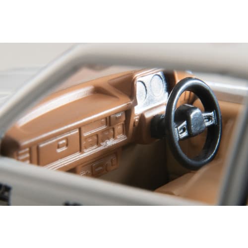 TOMYTEC Tomica Limited Vintage Neo 1/64 Scale LV-N263a Suzuki Alto Patrol Car (Metropolitan Police Department) Finished Product