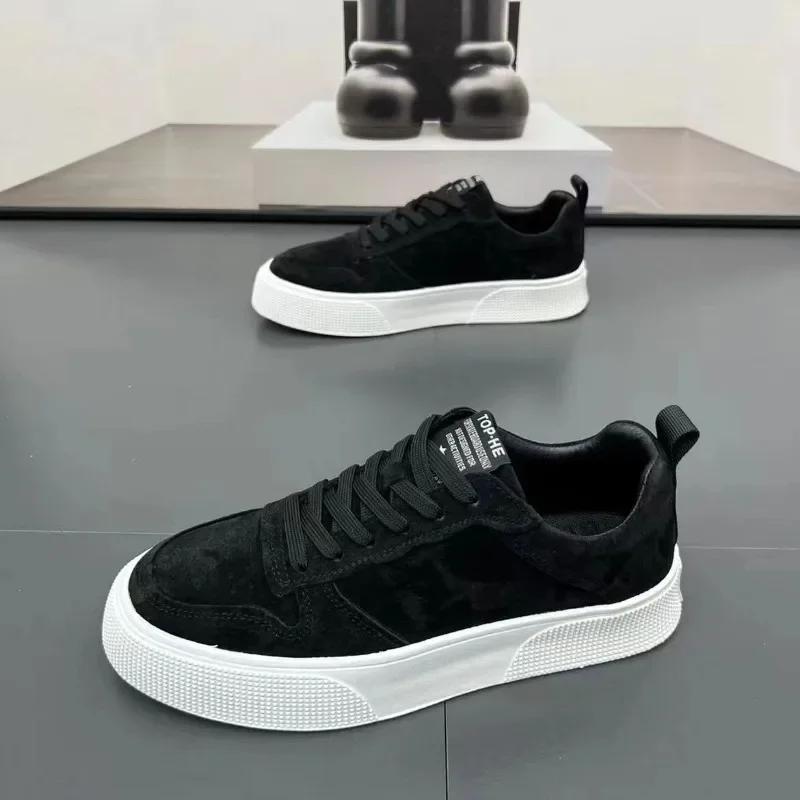 Fashion 2025 New Man Skateboard Shoes Trendy Casual Shoes Thick Bottom Lace Up Anti Slip Soft Bottom Comfort  Fashion Men's Sports Shoe
