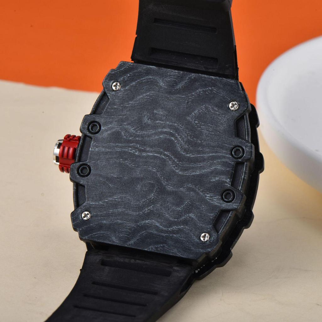 Nieuw Richard Heren Europees Golf Kwarts Kalender Horloge