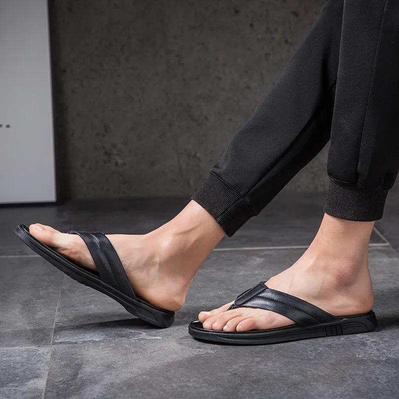 Fashion Men Genuine Leather Slippers Summer New Arrival Man Flip Flops Fashion Pinch Feet High Quality Male Beach Shoes Outdoor Footwear